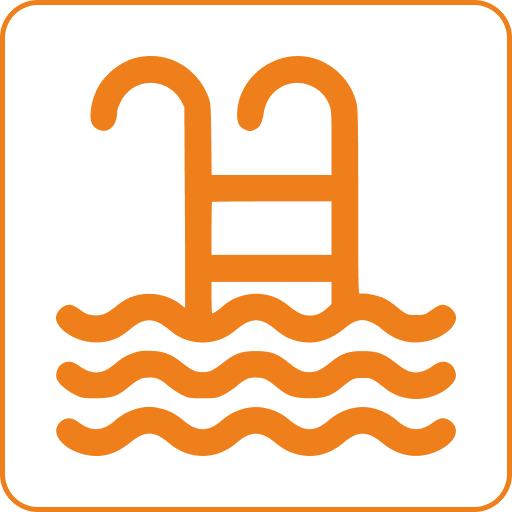 Открытый и крытый бассейны